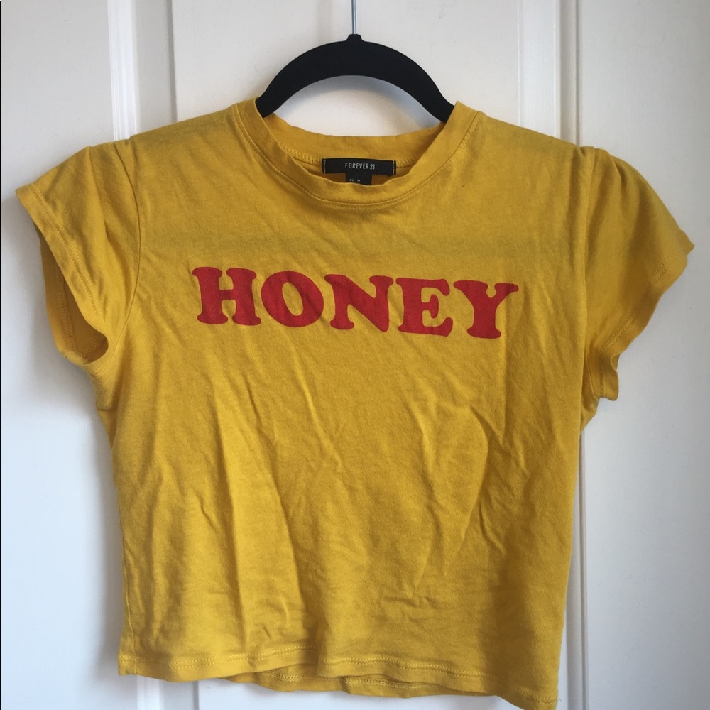 FOREVER 21 CROPPED HONEY TEE SIZE M